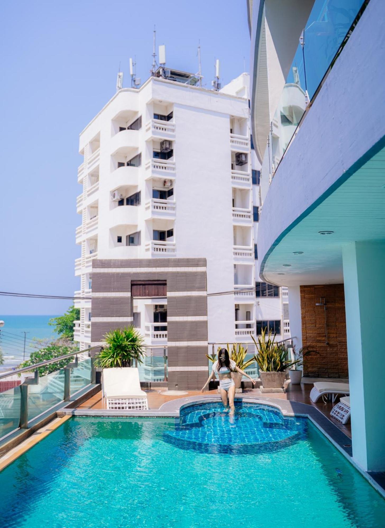 Royal Beach View Pattaya Bagian luar foto