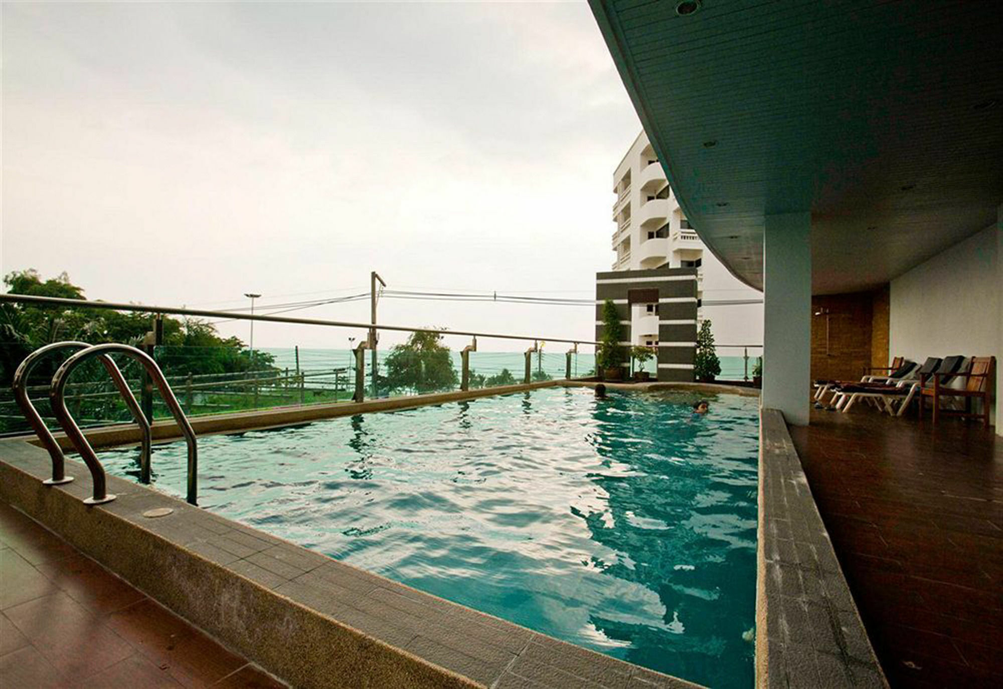 Royal Beach View Pattaya Bagian luar foto